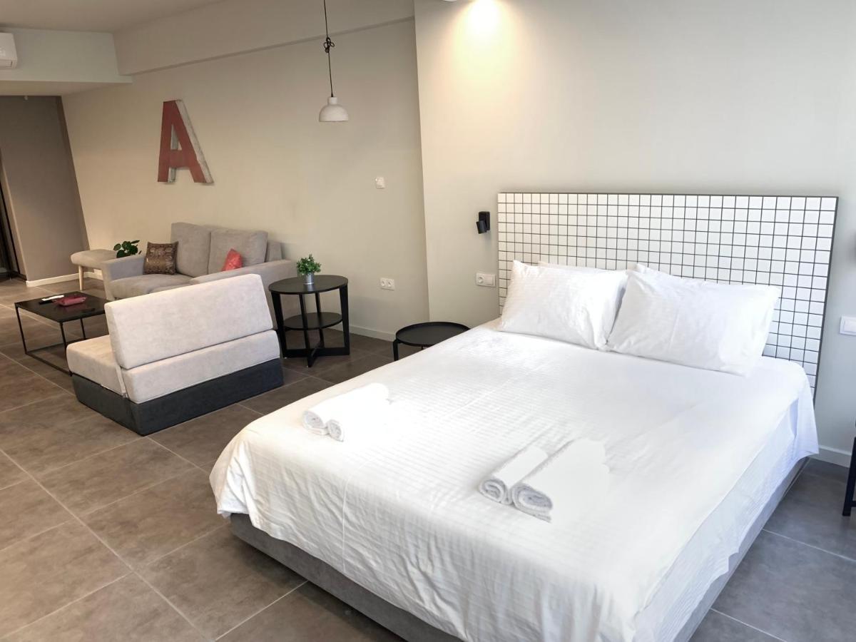 M17 & In The Heart Of Apartment *