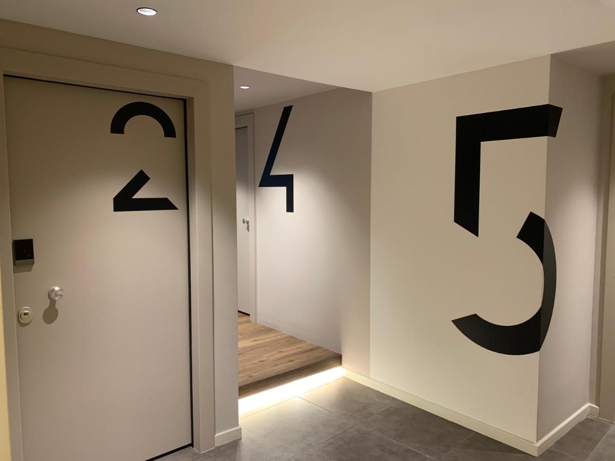 M17 & In The Heart Of Apartment